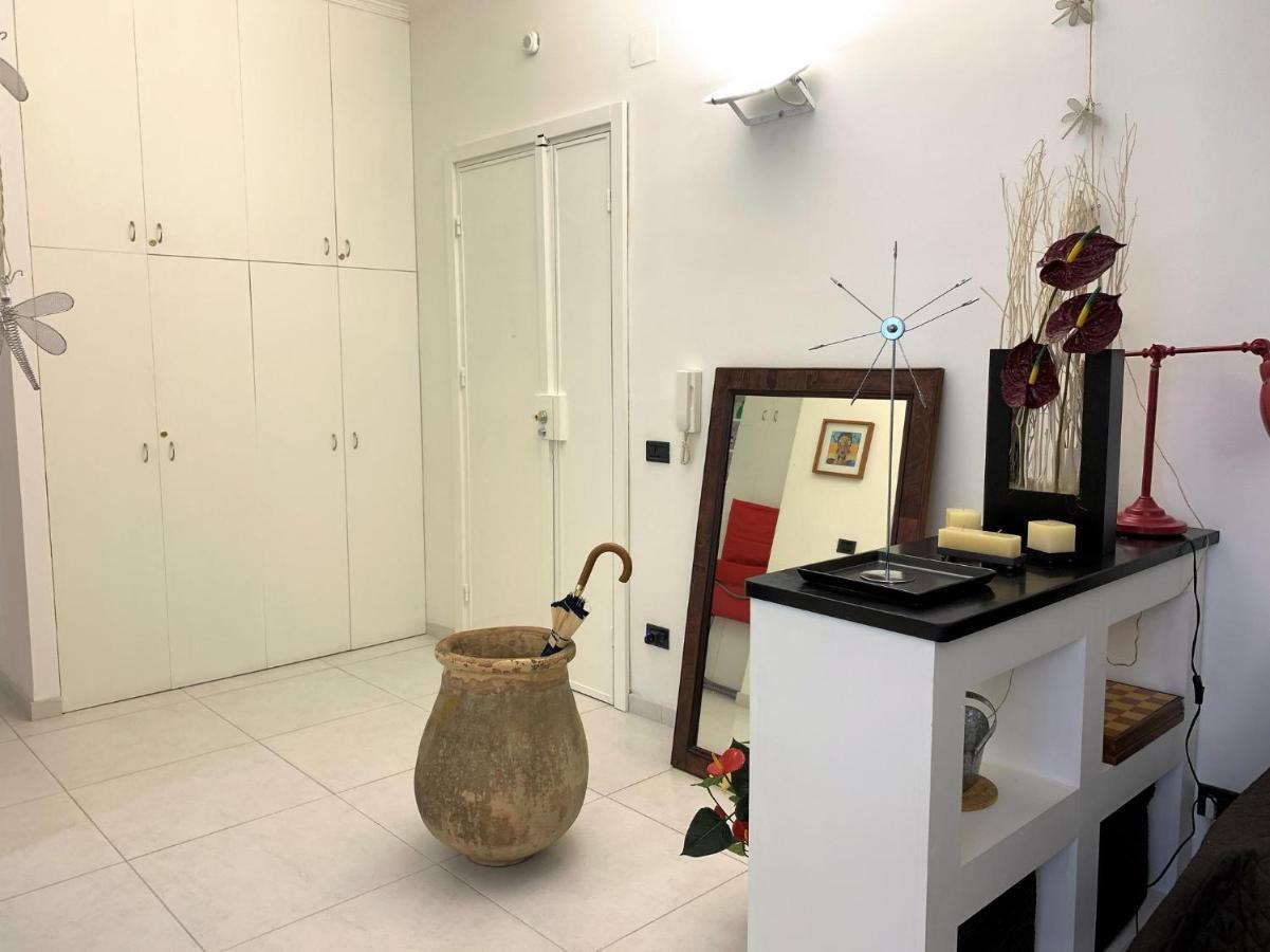 House Sarzano By Holiday World Genoa Bagian luar foto