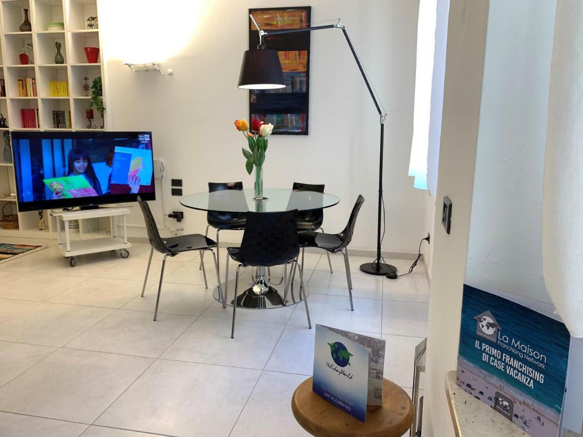 House Sarzano By Holiday World Genoa Bagian luar foto